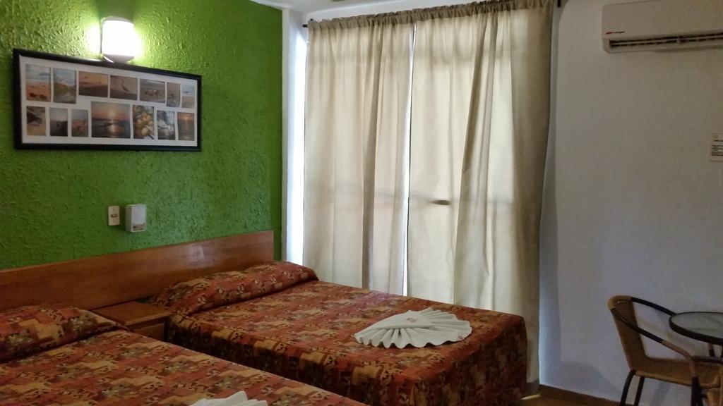 Delfin Playa Azul Hotel ลาซาโร การ์เดนาส ภายนอก รูปภาพ