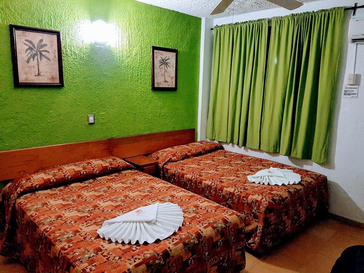 Delfin Playa Azul Hotel ลาซาโร การ์เดนาส ภายนอก รูปภาพ