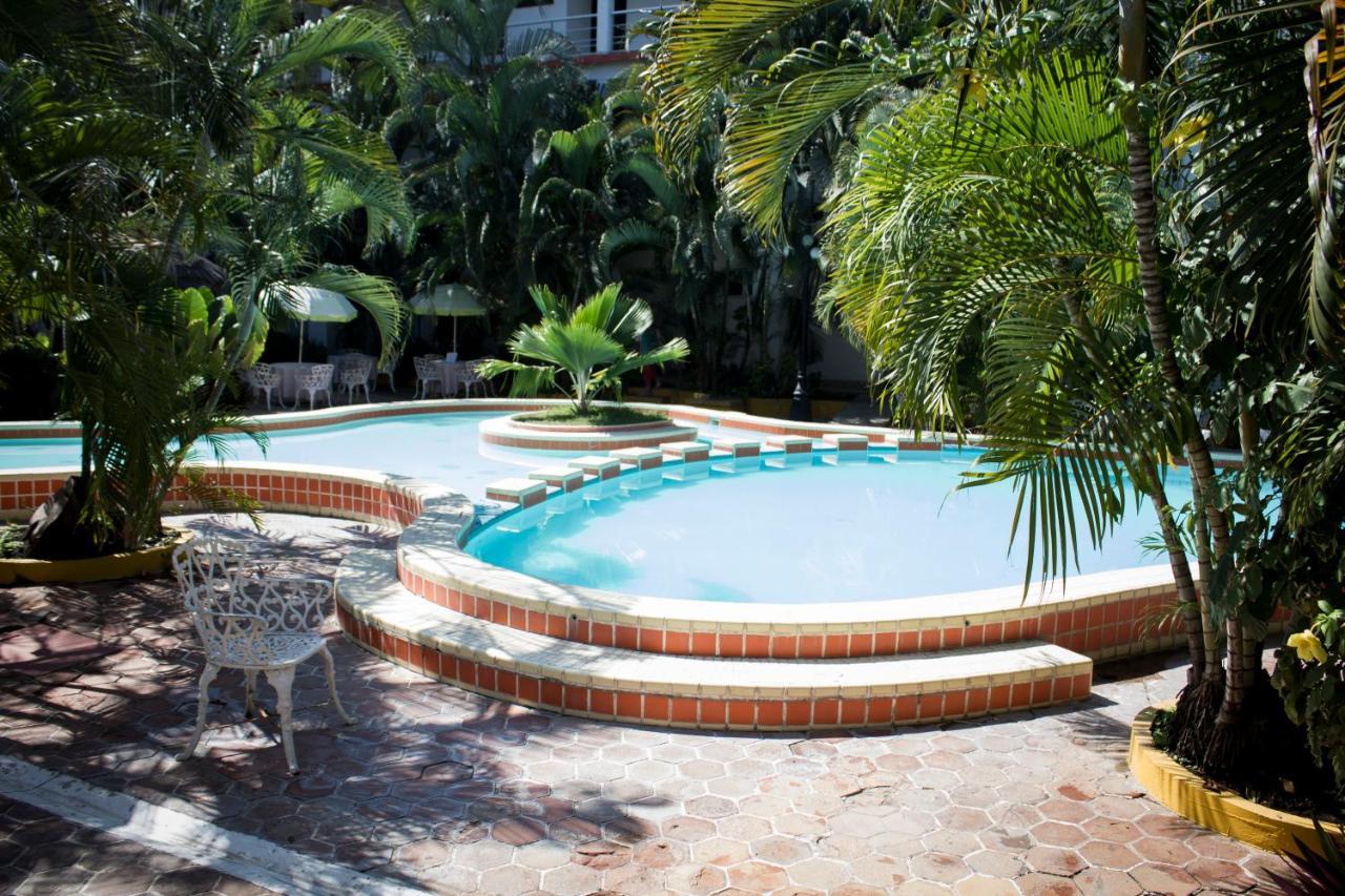 Delfin Playa Azul Hotel ลาซาโร การ์เดนาส ภายนอก รูปภาพ